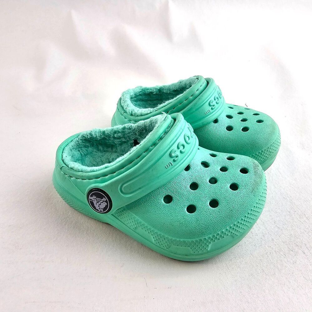 Crocs Kids Classic Lined Clogs Mint Green Fur Lined Slip On Shoes C4 Toddler